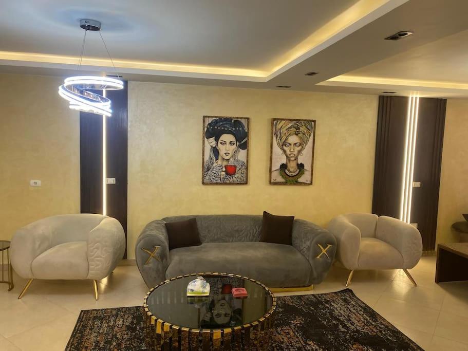 Apartment شقه فندقيه 3 غرف Cairo